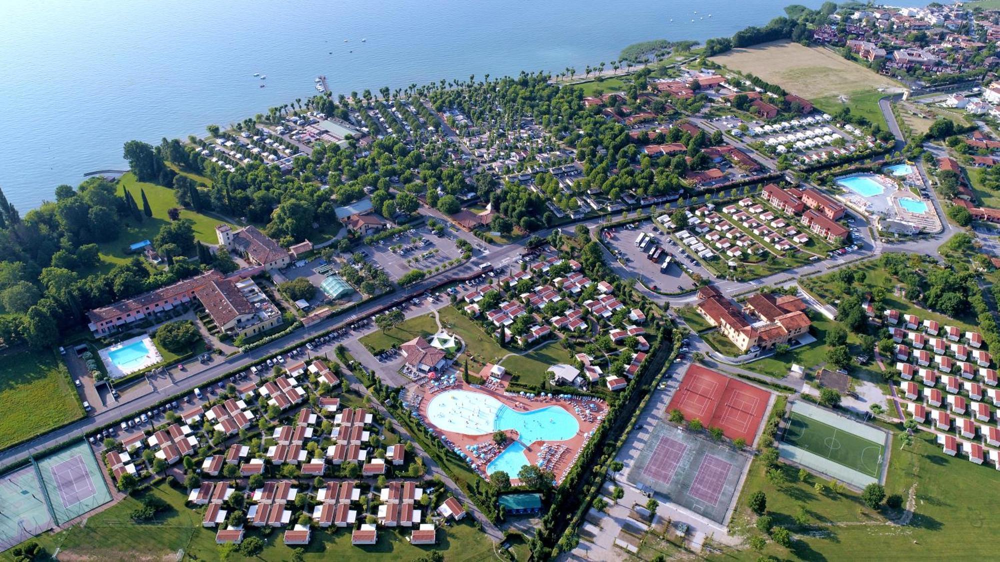 דסנזאנו דל גארדה San Francesco Camping Village מראה חיצוני תמונה